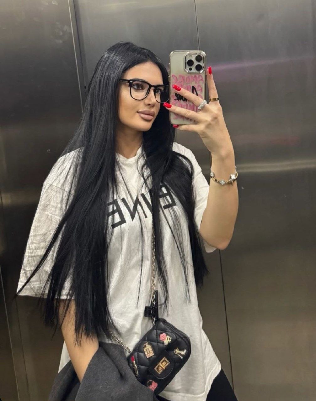 Tarsus Escort Beril ile Yakın Sohbet