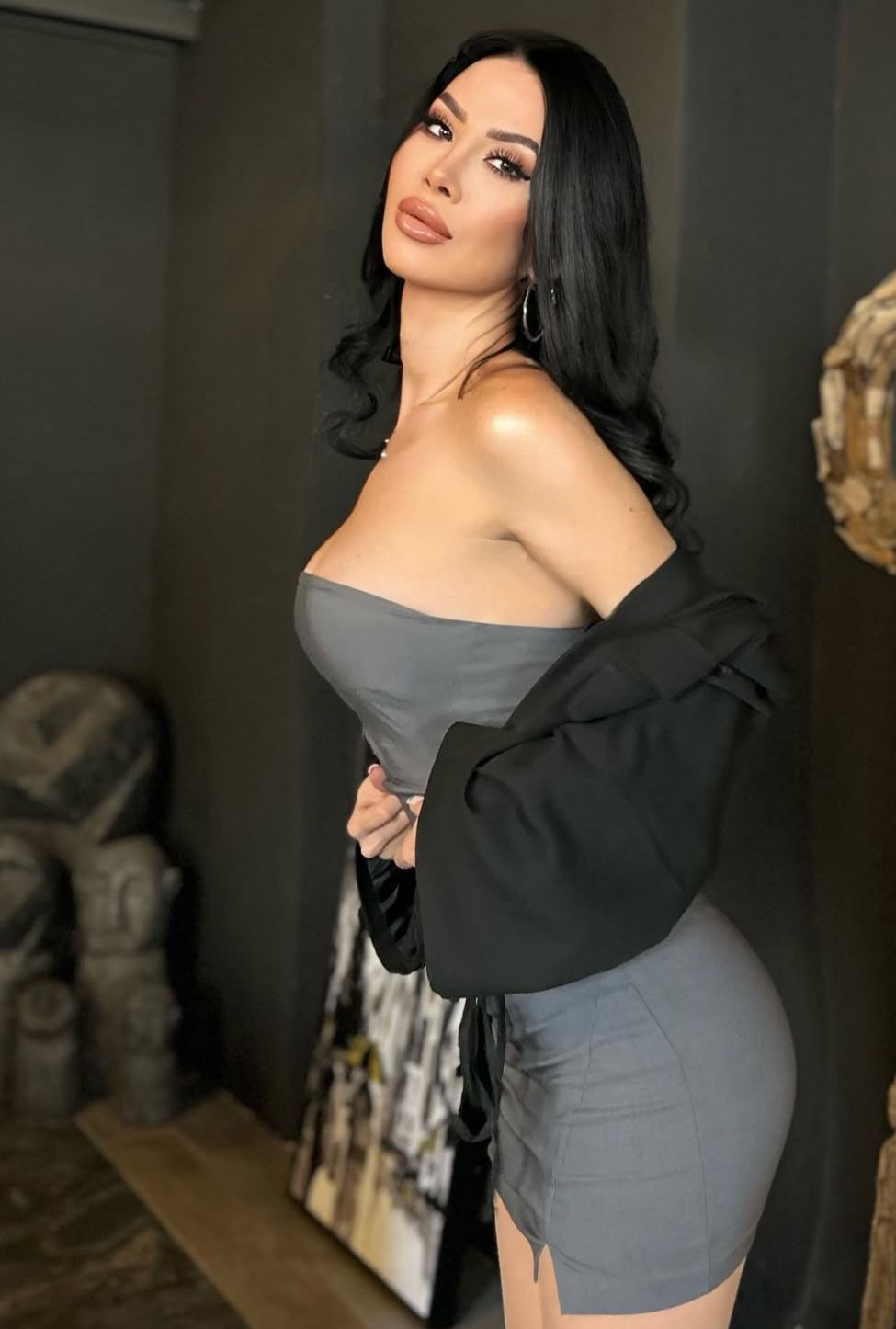 Mezitli Escort Hale ile Sıcak Duruluş